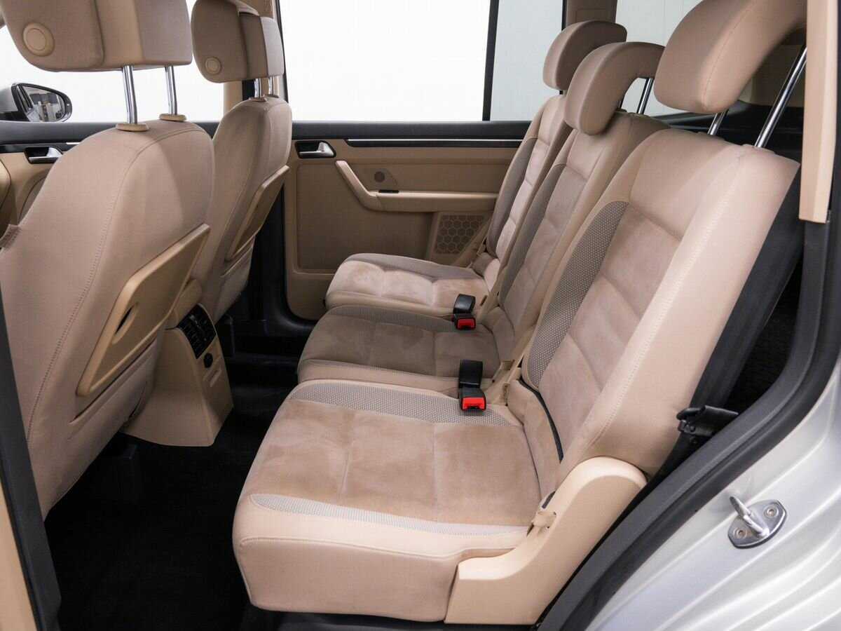 Volkswagen Touran, 2013 Фото №12