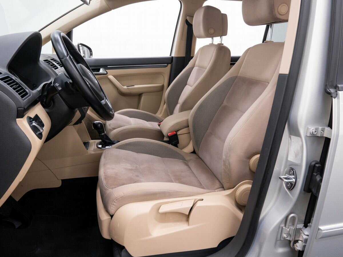 Volkswagen Touran, 2013 Фото №14