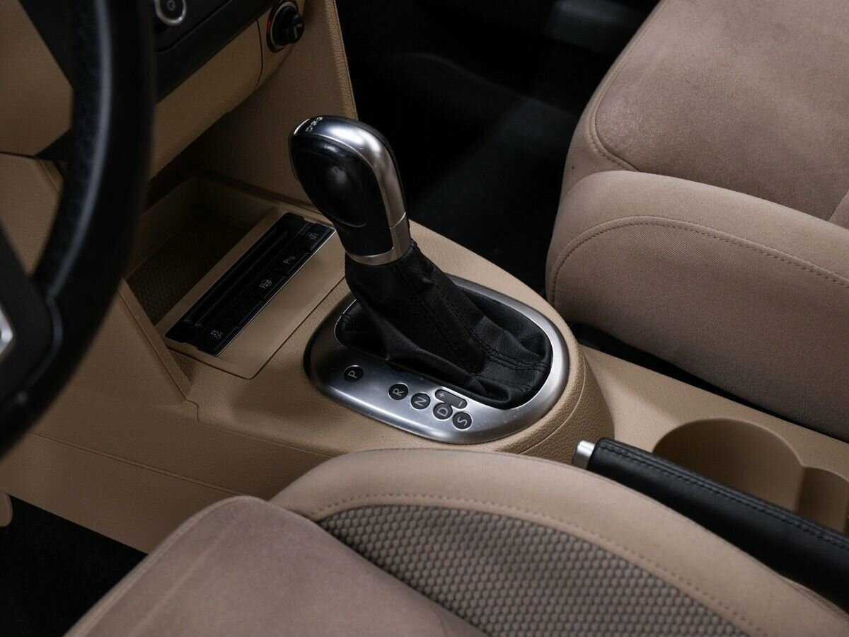 Volkswagen Touran, 2013 Фото №18