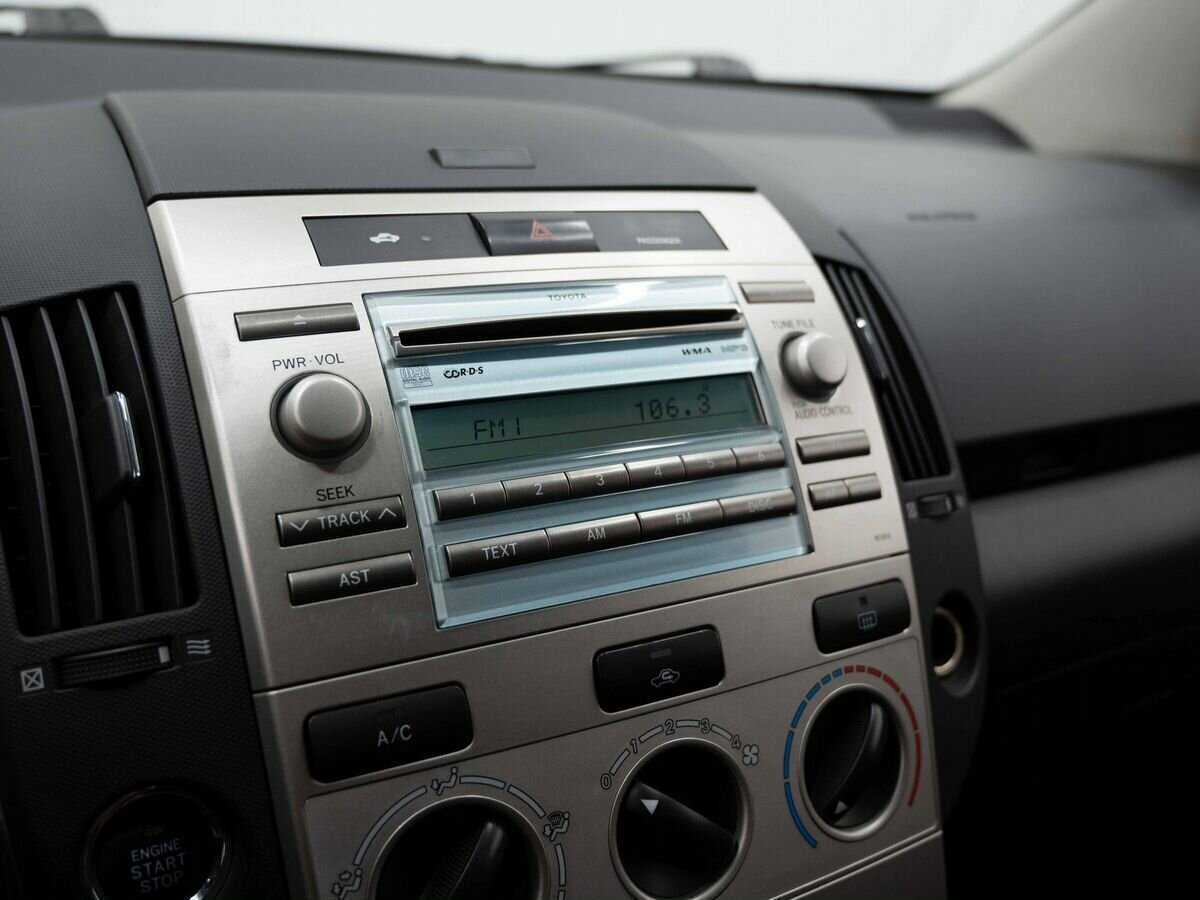 Toyota Corolla Verso, 2008 Фото №17