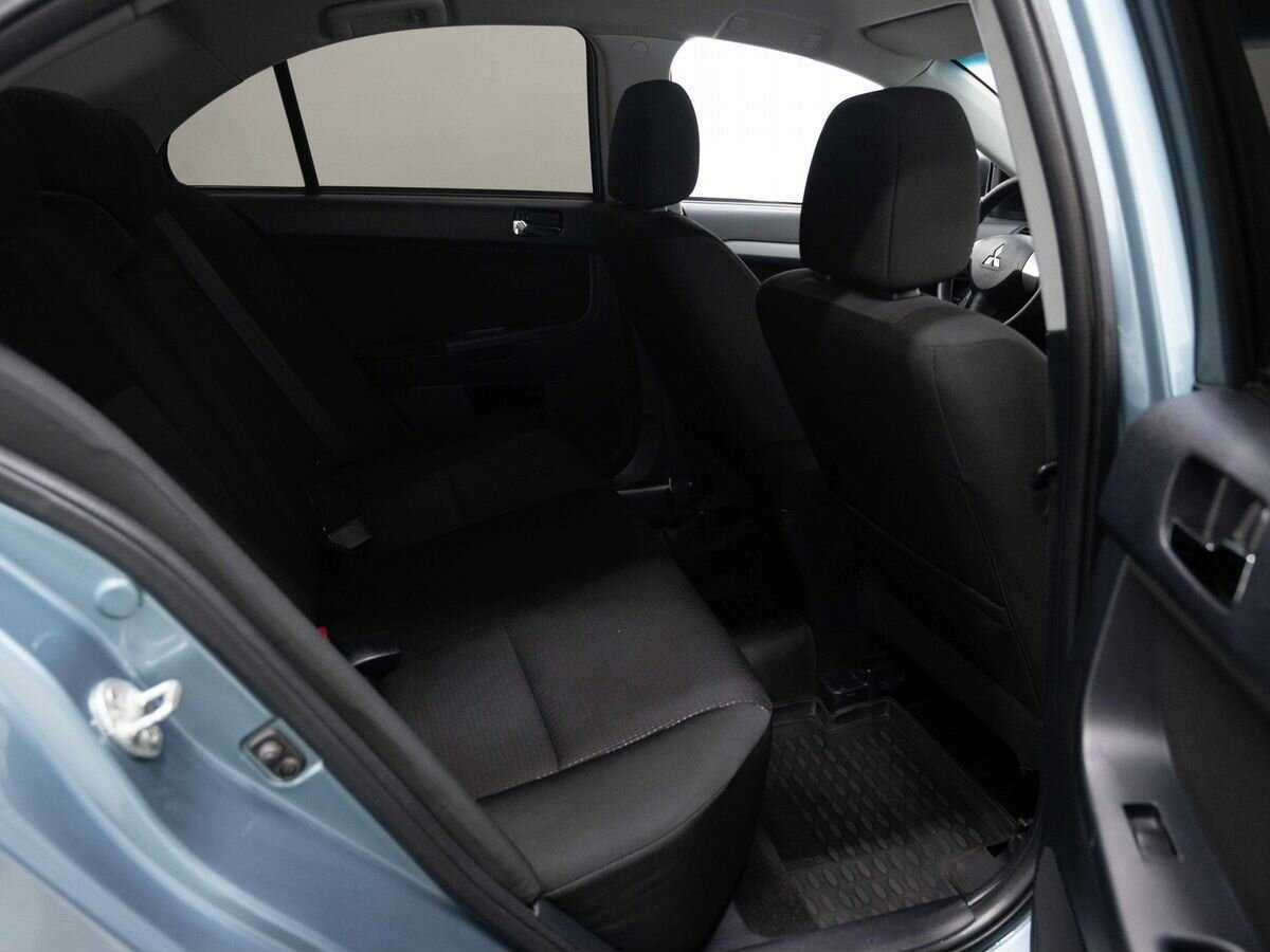Mitsubishi Lancer, 2011 Фото №10