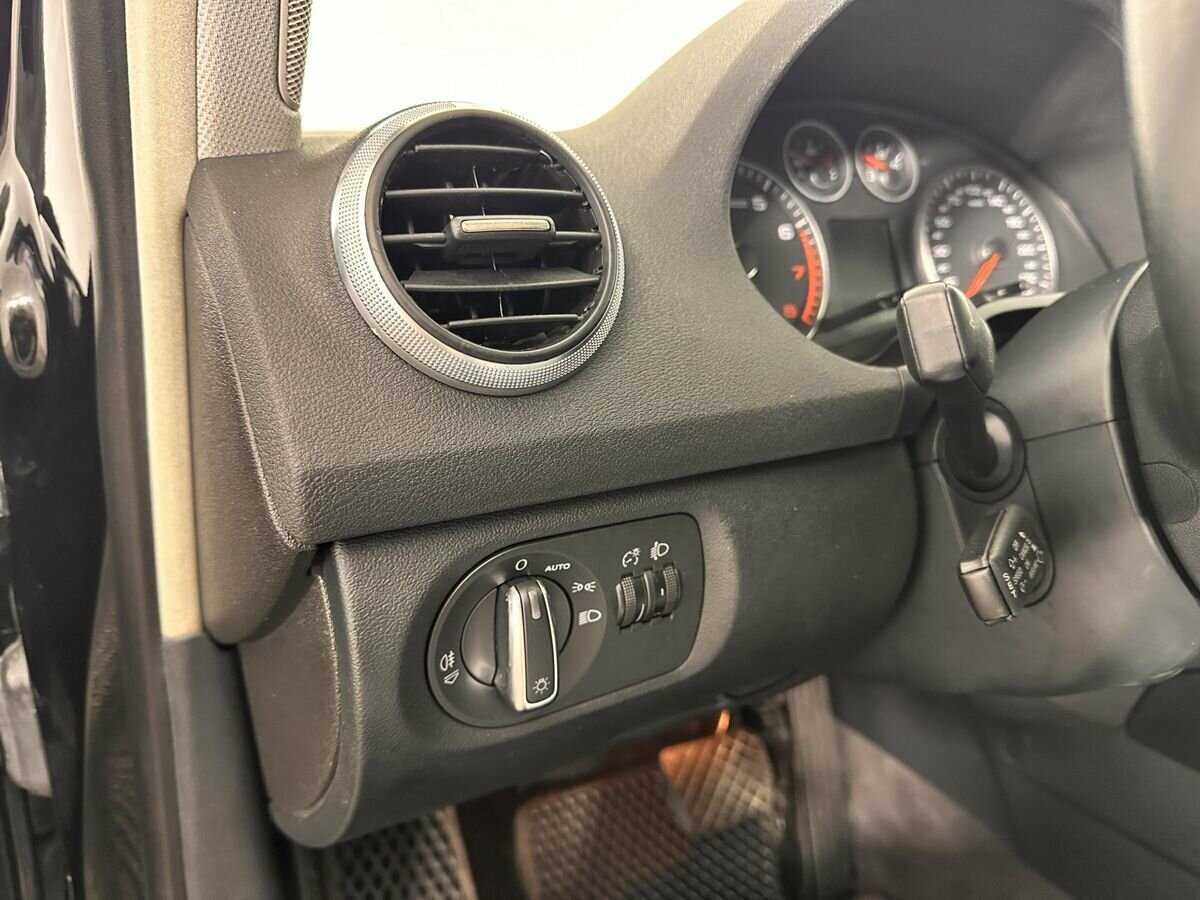 Audi A3 Sportback, 2010 Фото №9