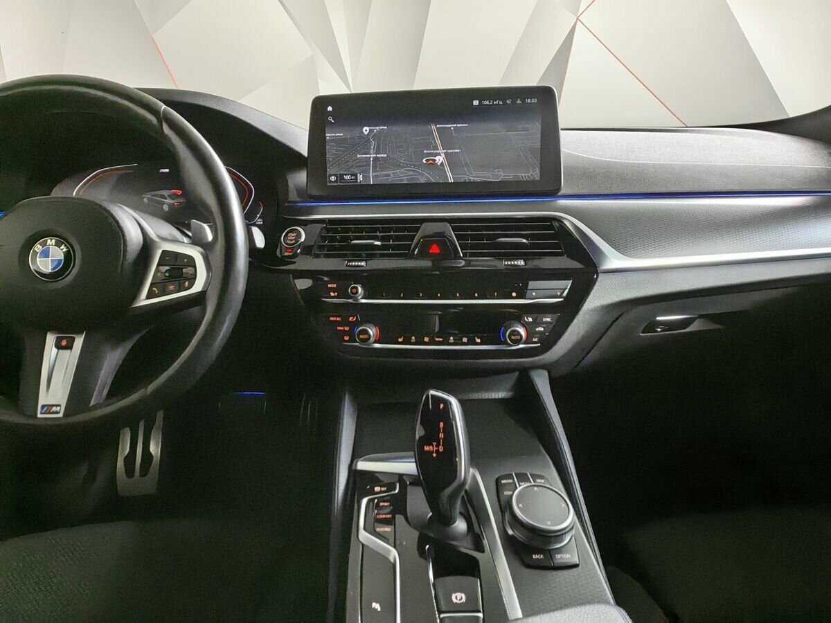 BMW 5 серии 520d xDrive, 2021 Фото №11