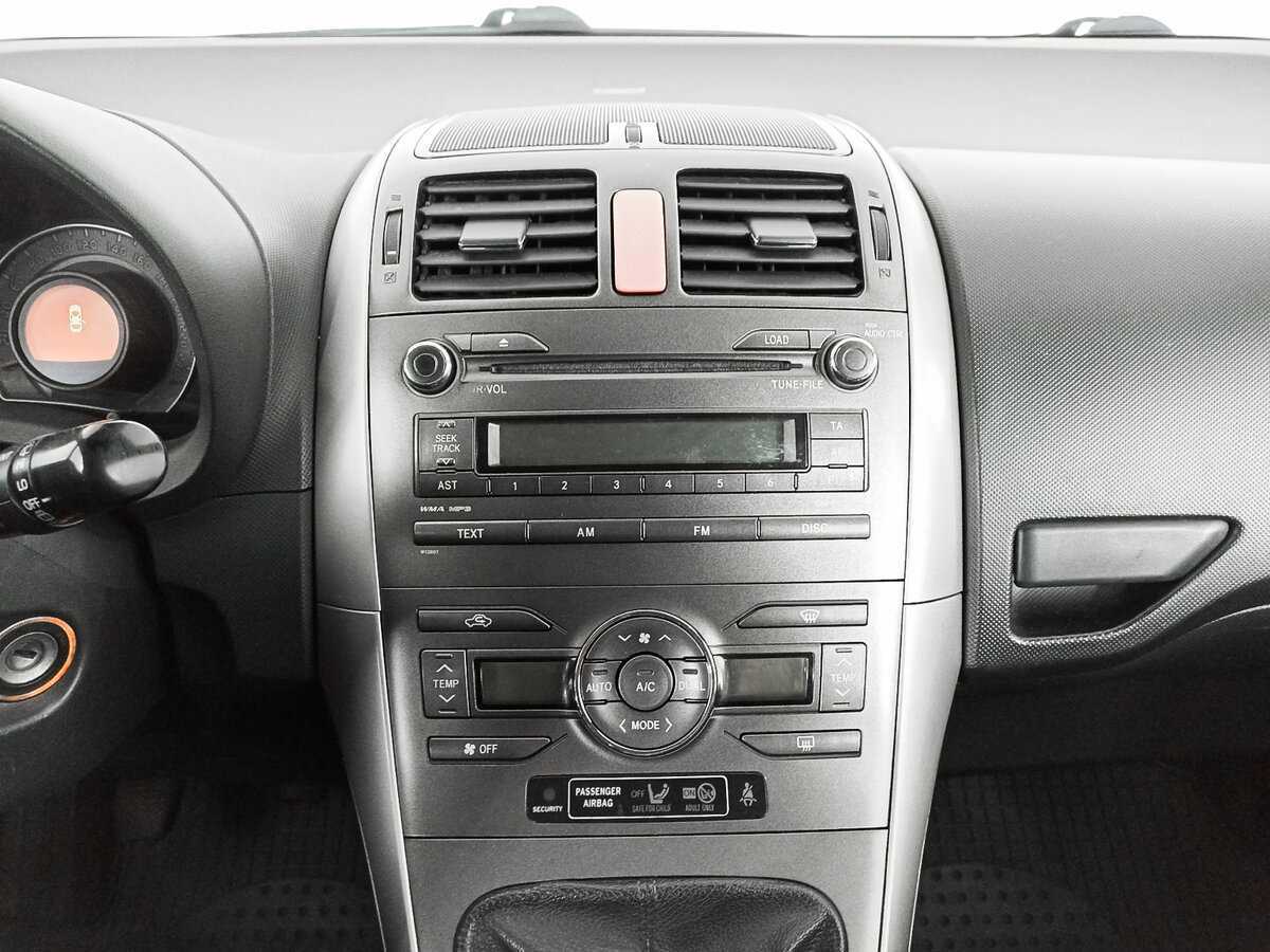 Toyota Auris, 2008 Фото №13