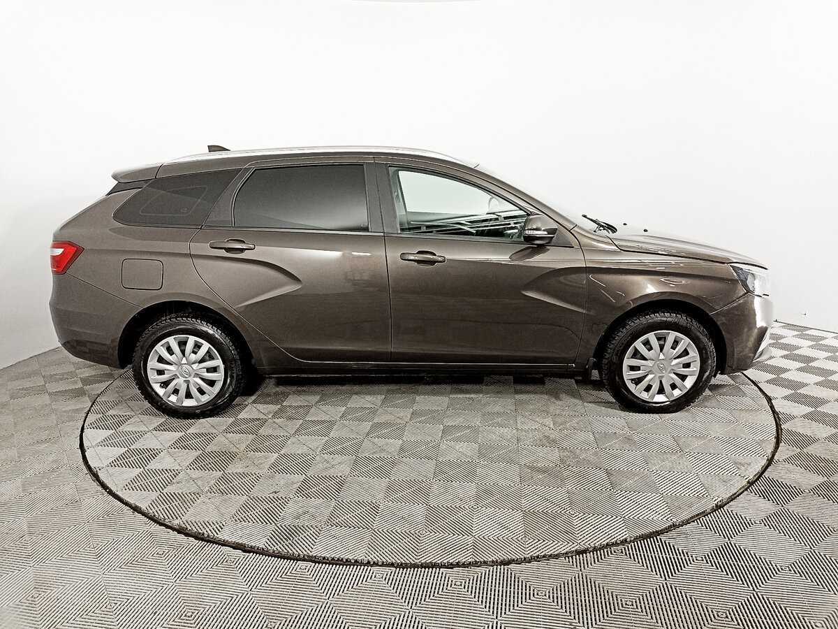 Lada (ВАЗ) Vesta SW, 2021 Фото №4