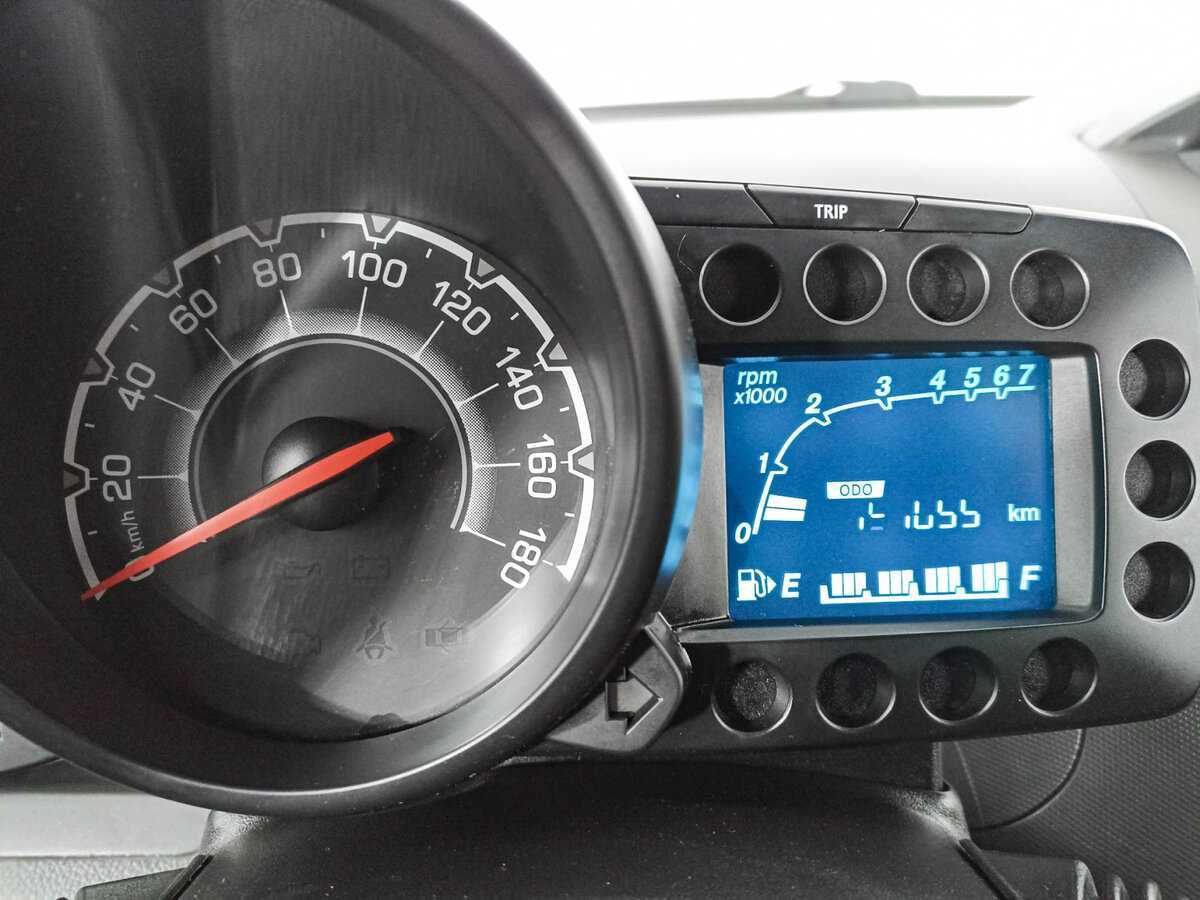 Chevrolet Spark, 2011 Фото №11