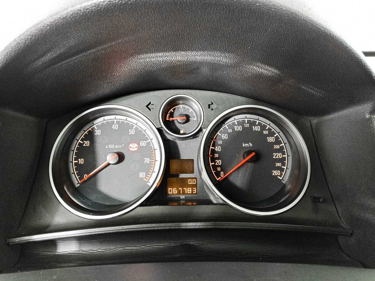 Opel Astra, 2010 Фото №11