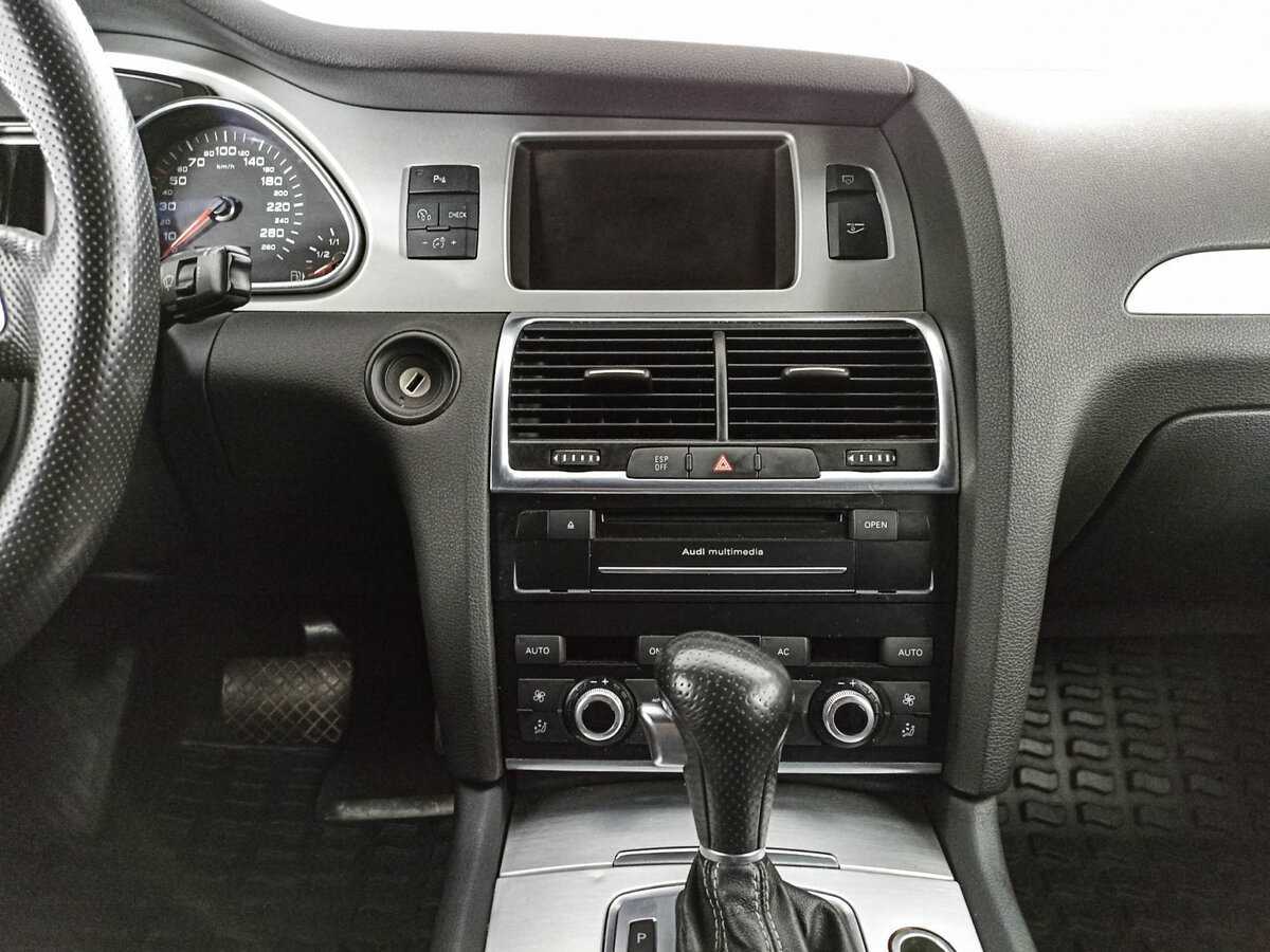 Audi Q7, 2010 Фото №13