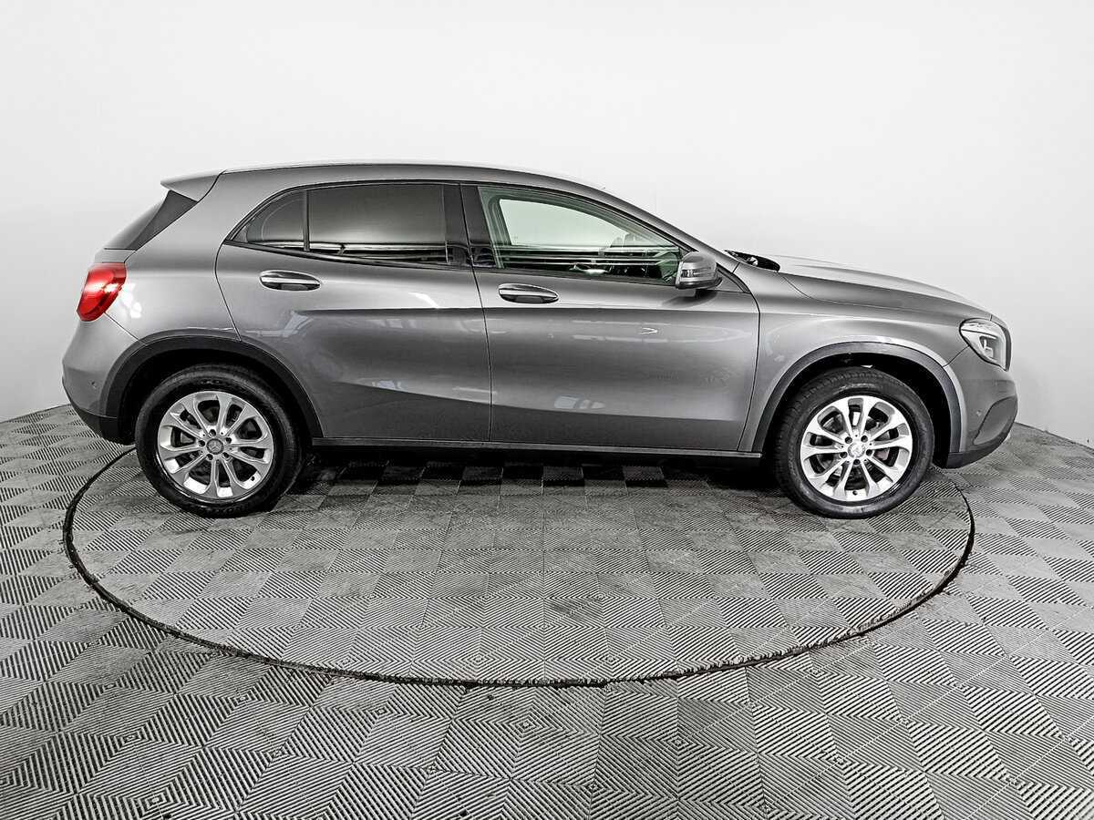 Mercedes-Benz GLA 200, 2015 - 146 470 км. | Фото №4