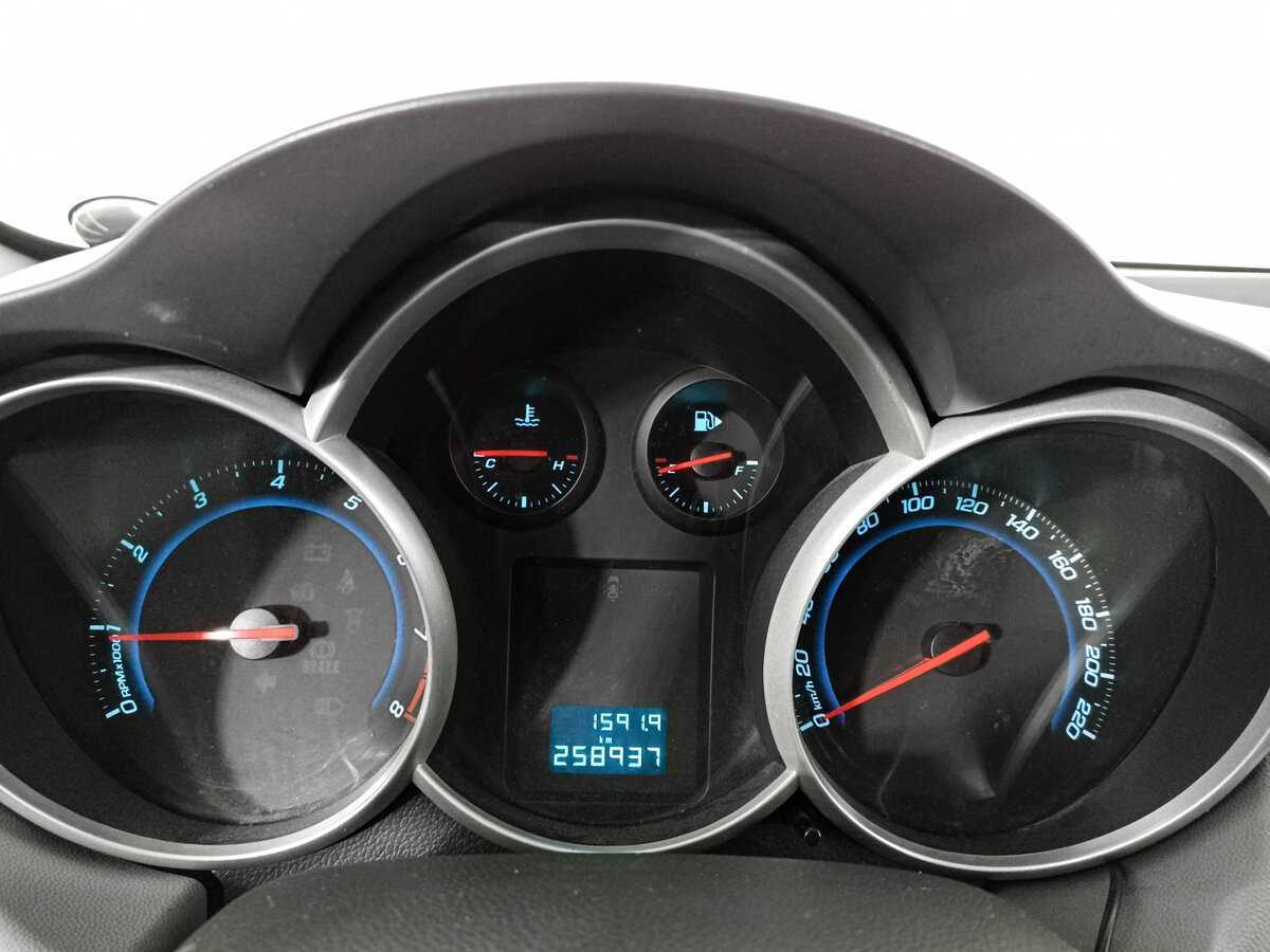 Chevrolet Cruze, 2010 Фото №11