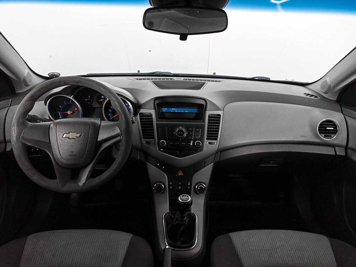 Chevrolet Cruze, 2010 Фото №12