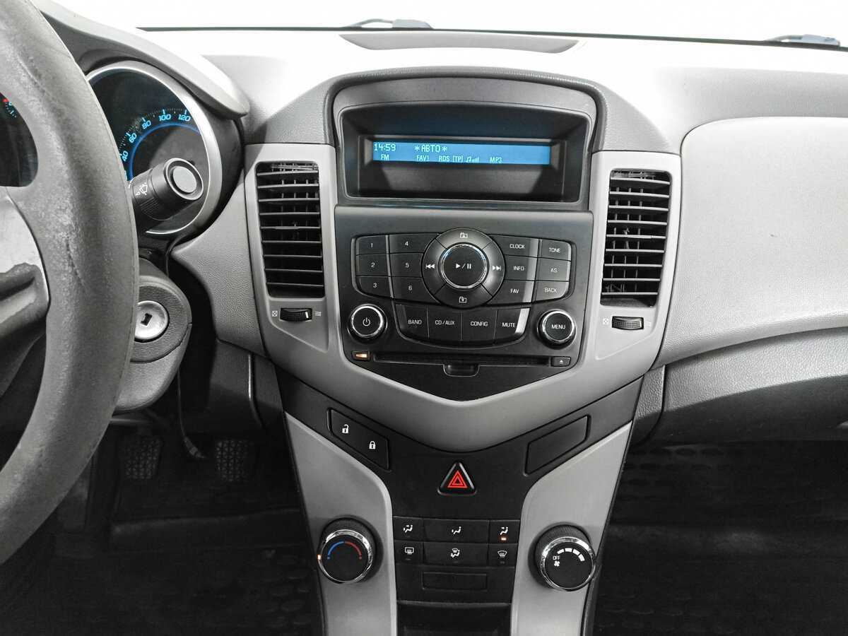 Chevrolet Cruze, 2010 Фото №13