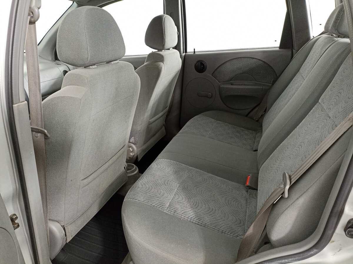 Chevrolet Aveo, 2004 Фото №10