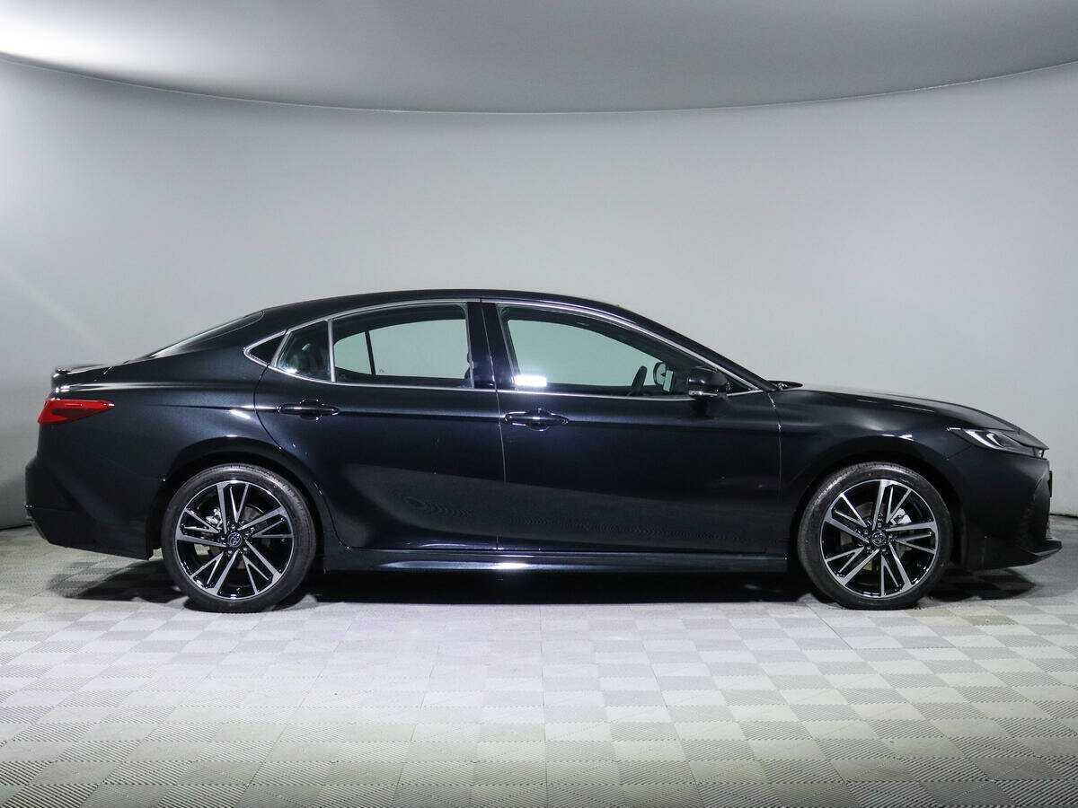 Toyota Camry, 2024 - 26 км. | Фото №3