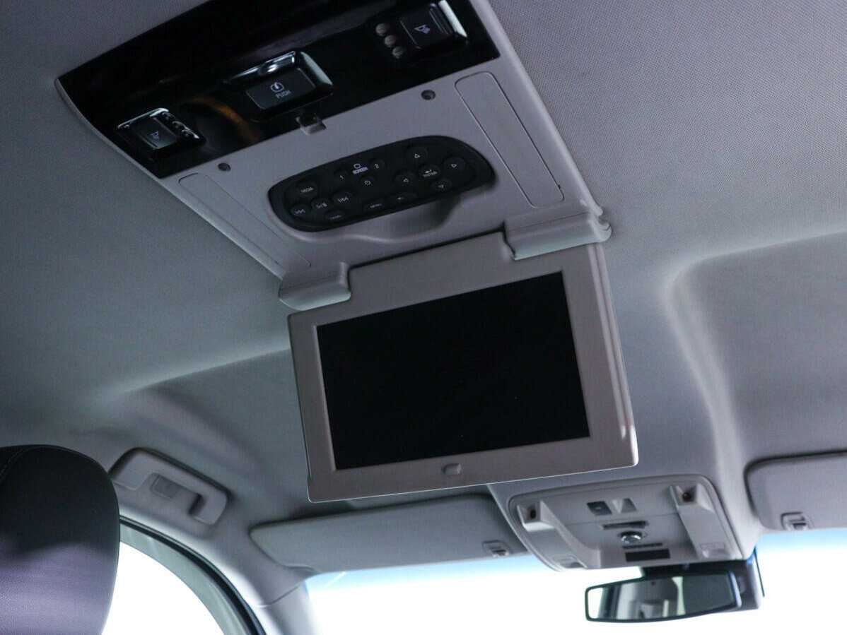 Chevrolet Tahoe, 2015 Фото №16