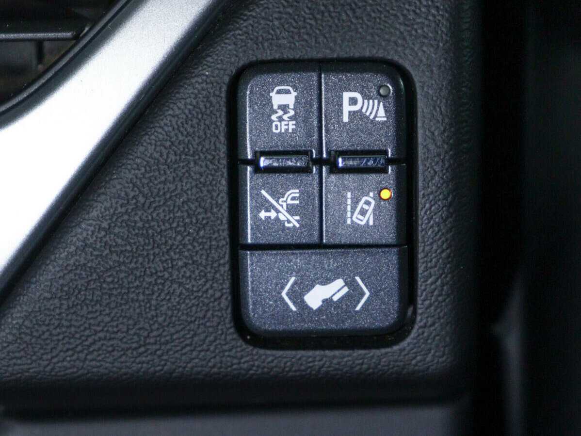 Chevrolet Tahoe, 2015 Фото №23