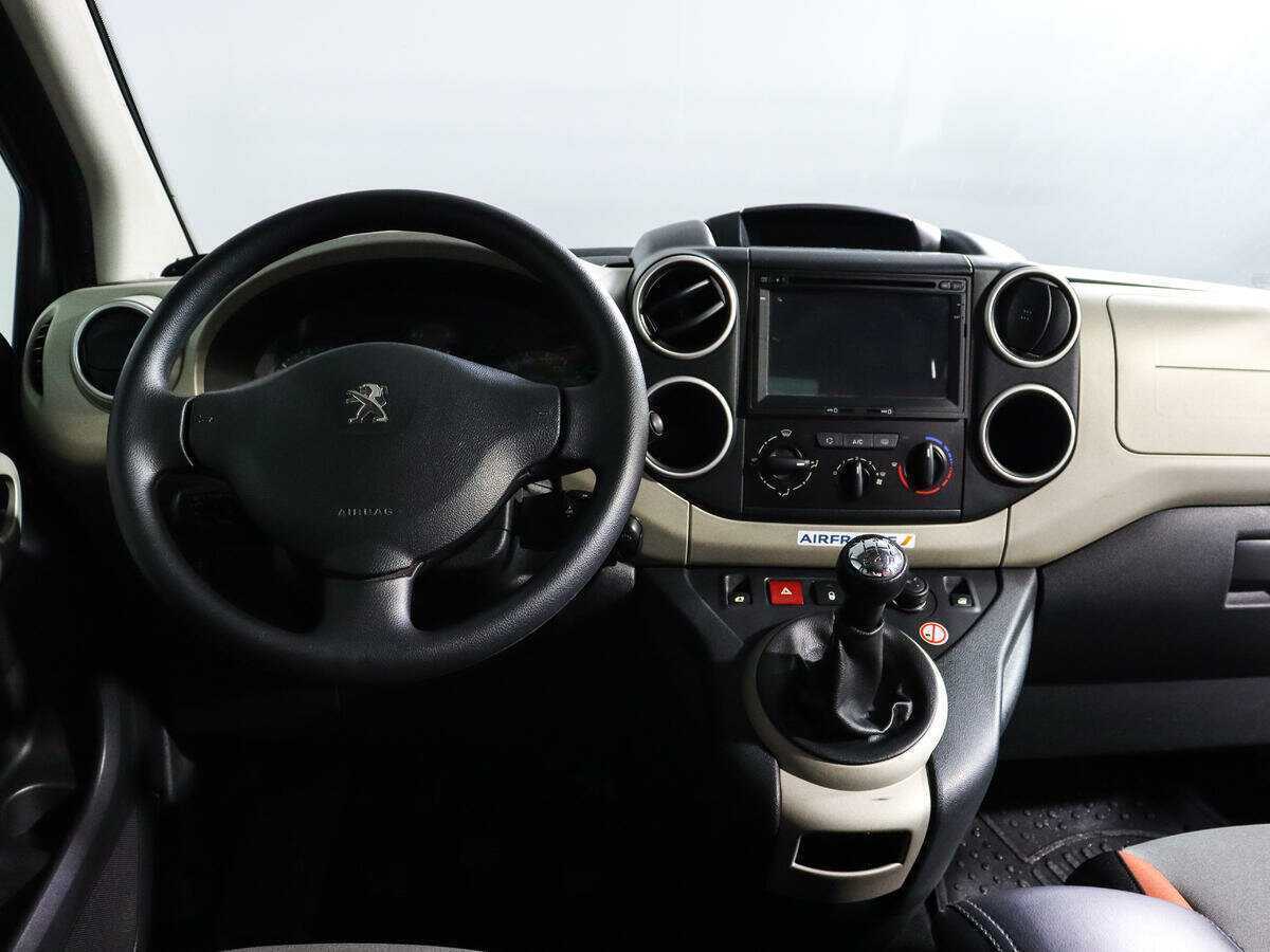 Peugeot Partner, 2016 Фото №12