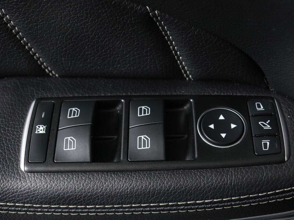 Mercedes-Benz GL-Класс 400, 2013 Фото №16