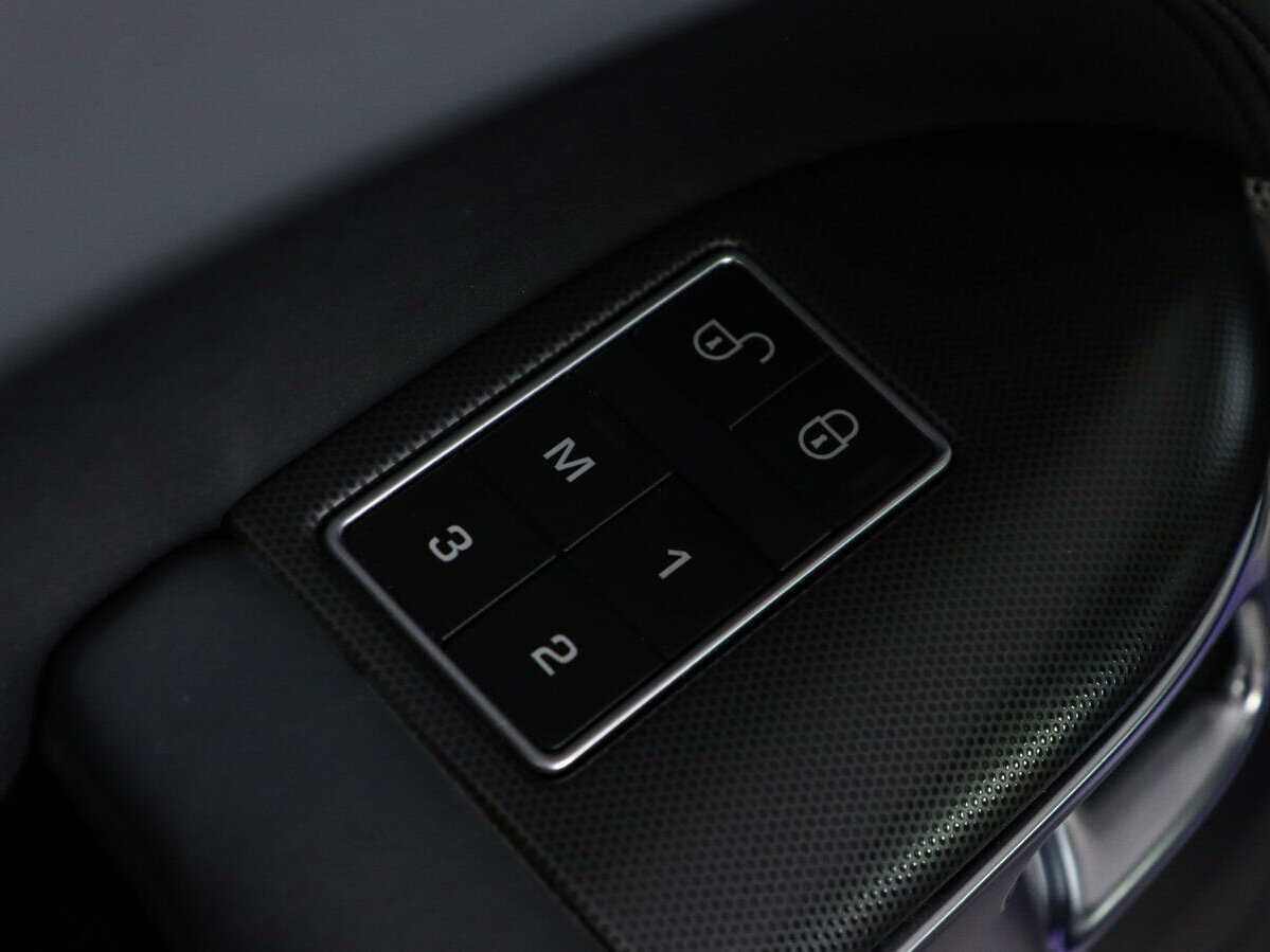 Land Rover Range Rover Sport, 2013 Фото №17