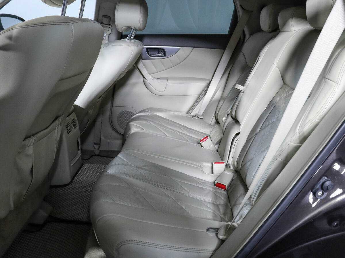 Infiniti FX35, 2008 Фото №14