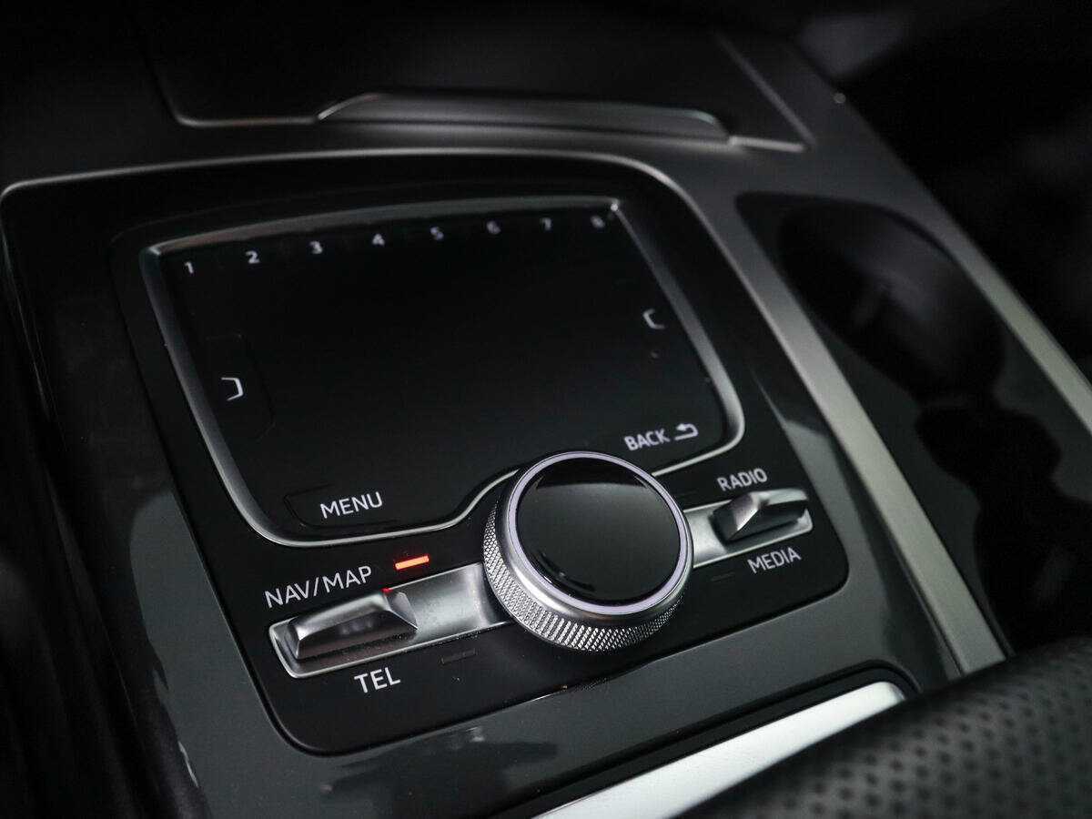 Audi Q7, 2018 Фото №18