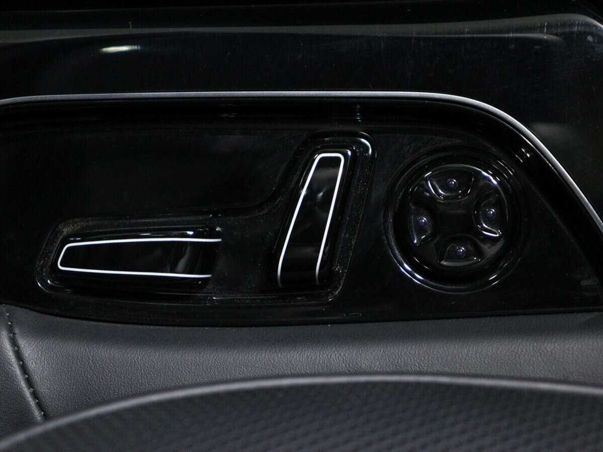 Audi A8 Long, 2015 Фото №20