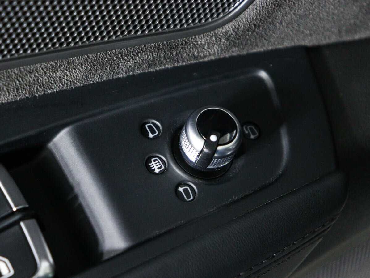 Audi A8 Long, 2015 Фото №29