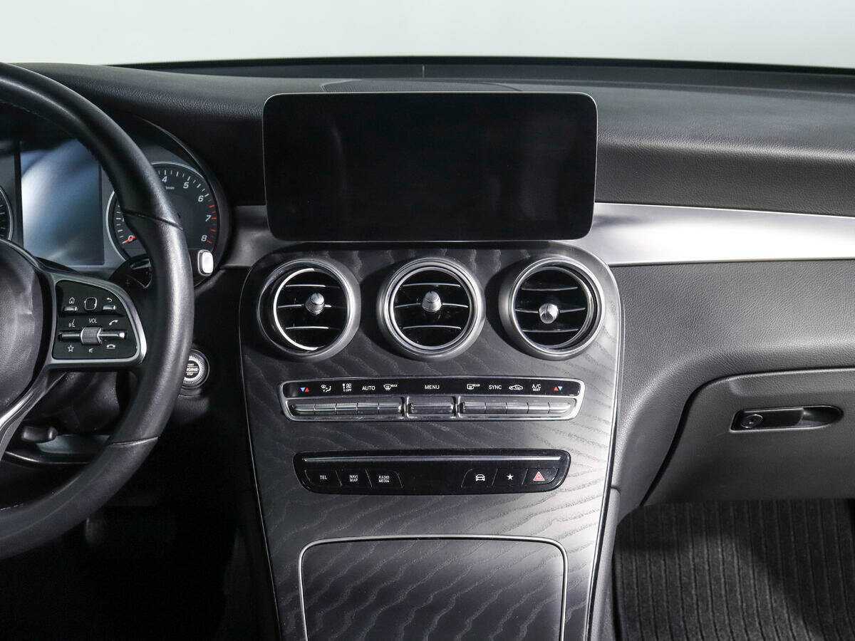 Mercedes-Benz GLC 200, 2021 Фото №12