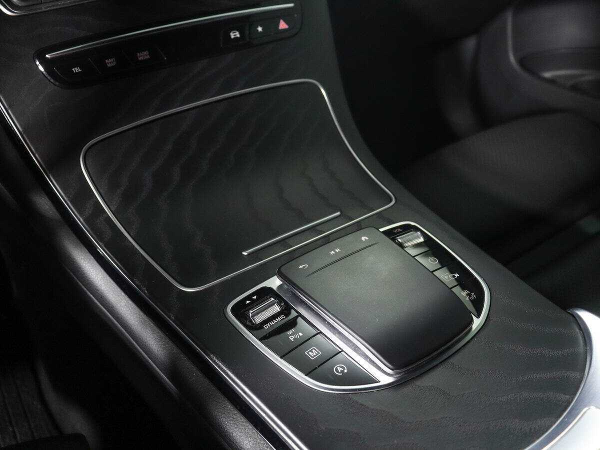 Mercedes-Benz GLC 200, 2021 Фото №17