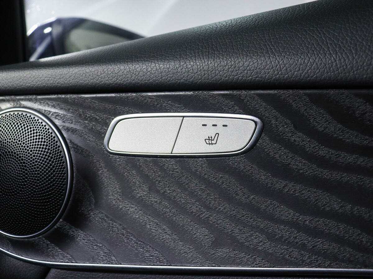 Mercedes-Benz GLC 200, 2021 Фото №23