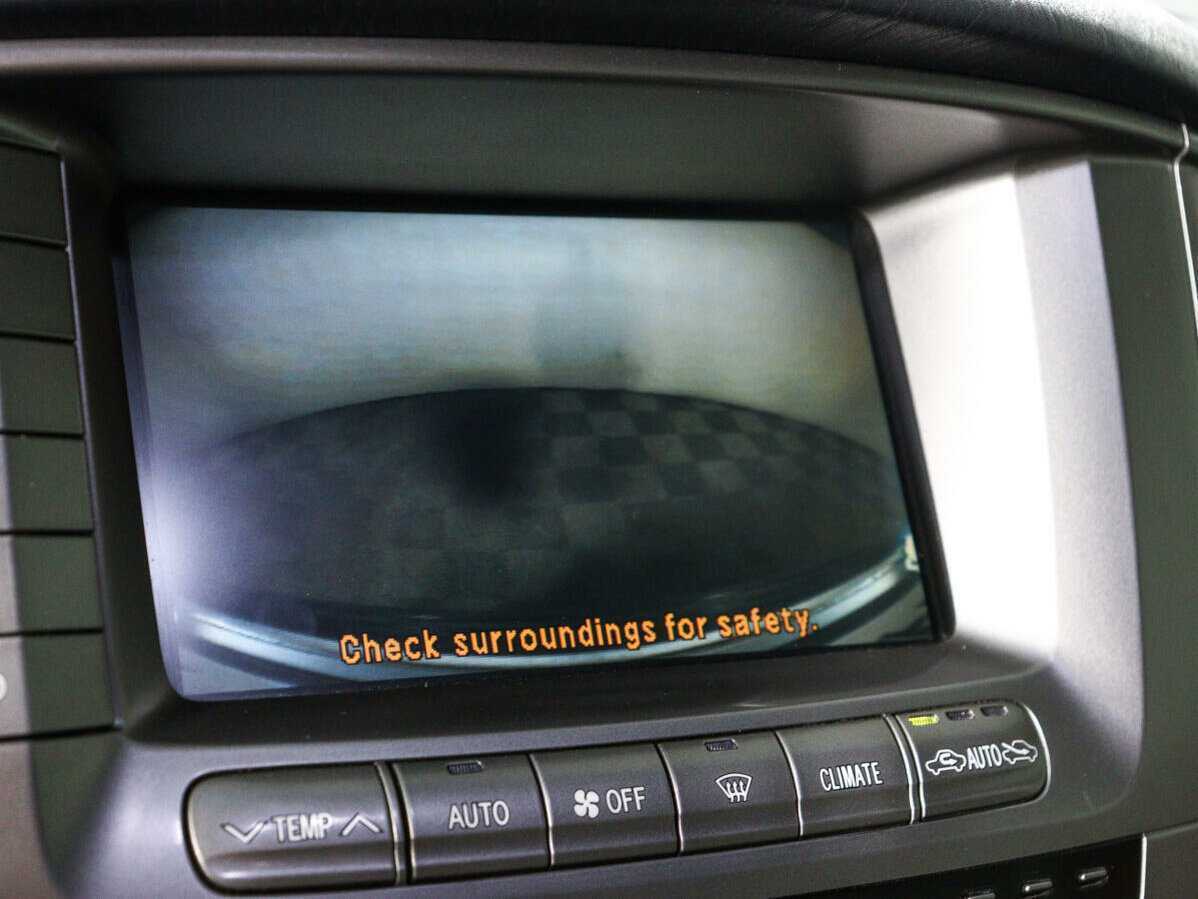 Lexus LX 470, 2005 Фото №19