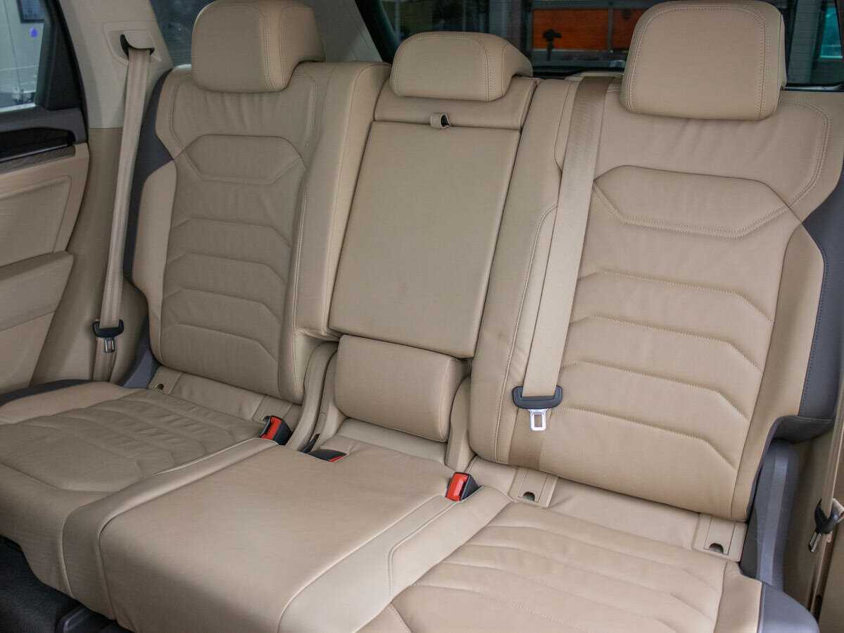 Volkswagen Touareg, 2018 Фото №16