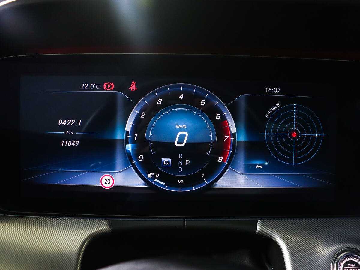 Mercedes-Benz E-Класс 200, 2018 Фото №9