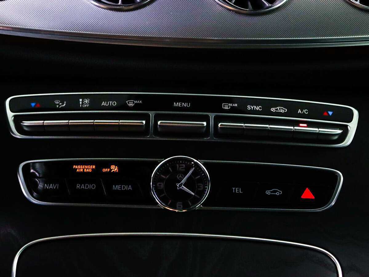 Mercedes-Benz E-Класс 200, 2018 Фото №16