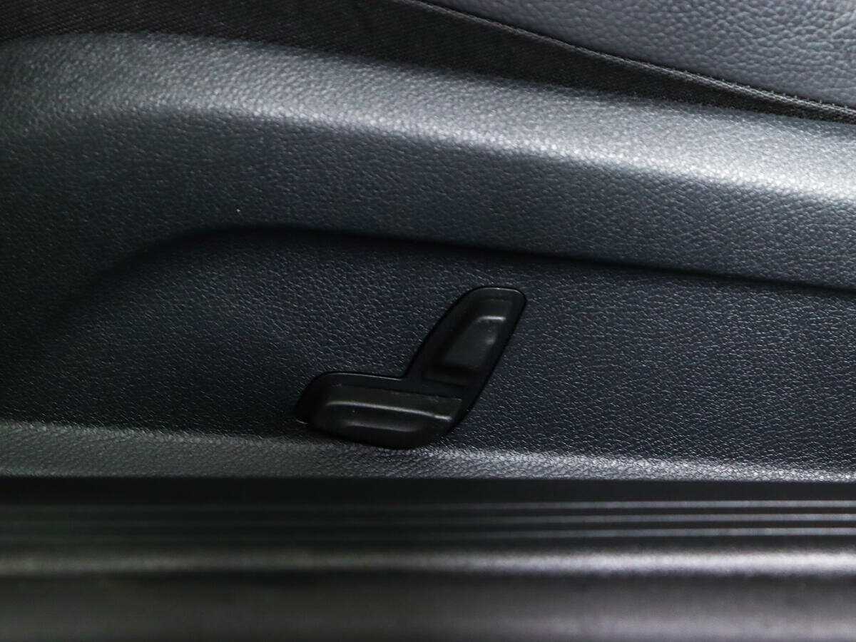 Mercedes-Benz E-Класс 200, 2018 Фото №20