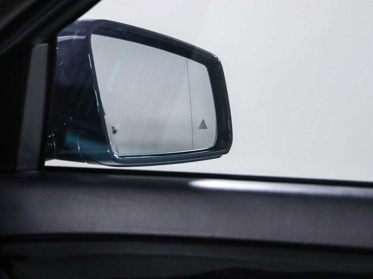 Mercedes-Benz S-Класс 500, 2011 Фото №28