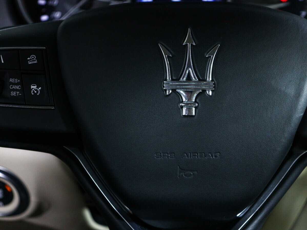 Maserati Levante, 2016 Фото №25