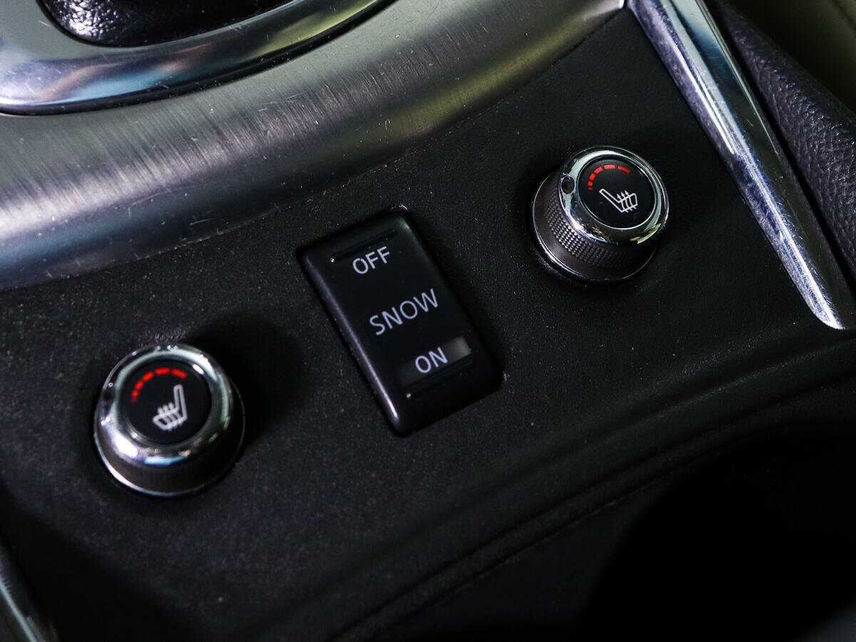 Infiniti G25, 2010 Фото №17