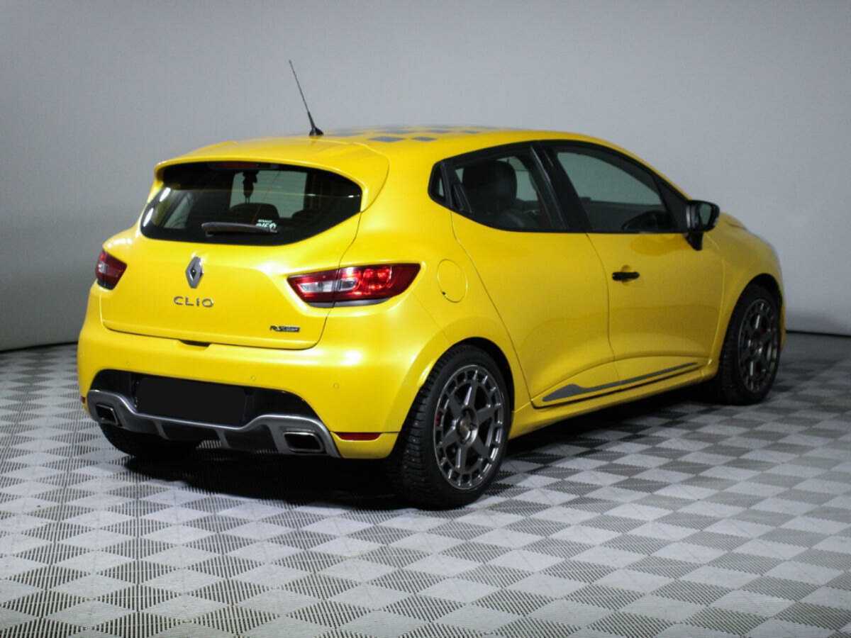 Renault Clio RS, 2015 - 106 228 км. | Фото №5