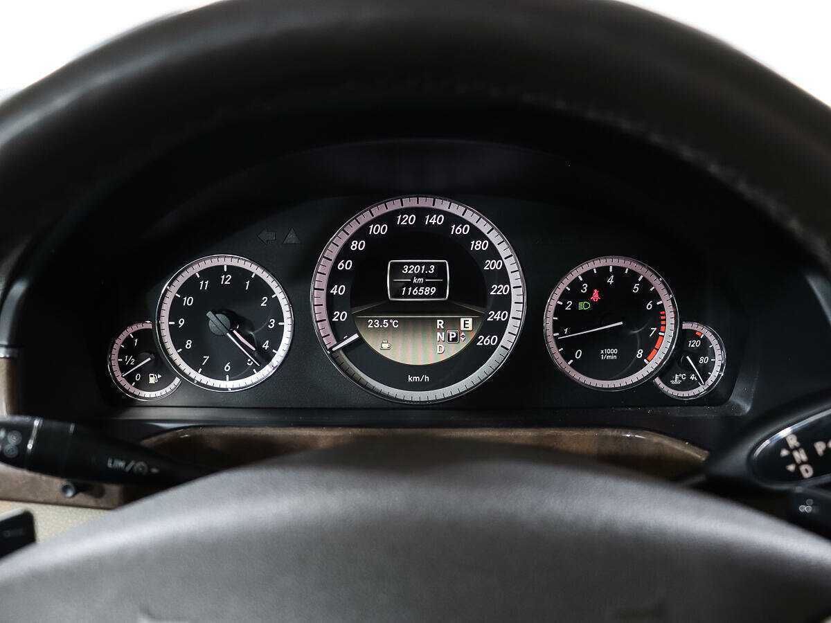 Mercedes-Benz E-Класс 350, 2011 Фото №10