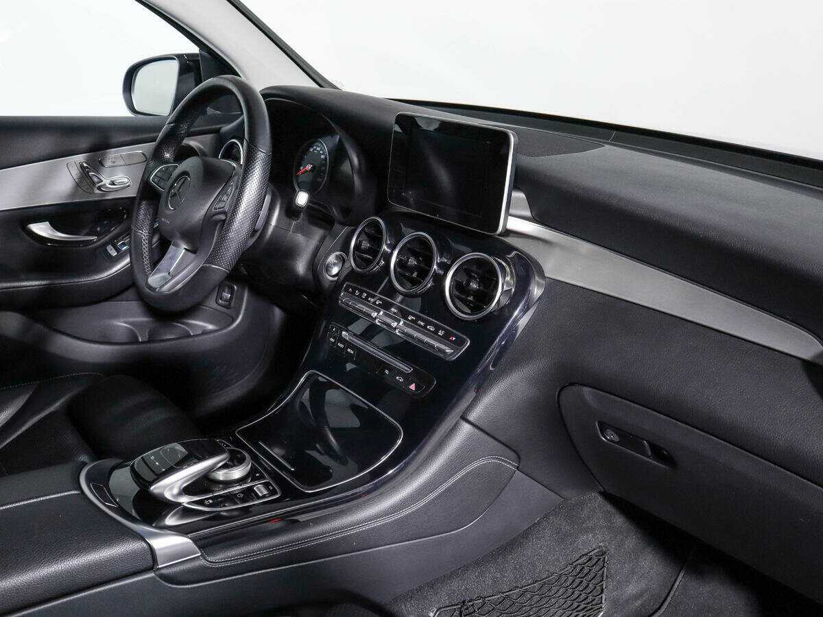Mercedes-Benz GLC Coupe 250, 2018 - 97 594 км. | Фото №8