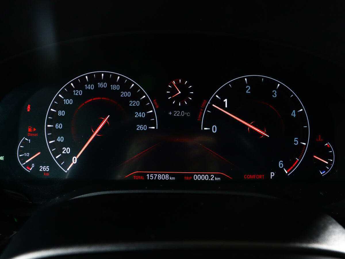 BMW 5 серии 530d xDrive, 2019 Фото №11