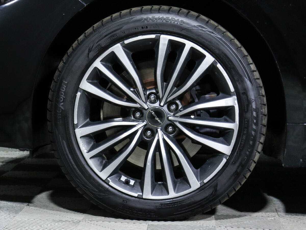 Kia Stinger, 2018 Фото №15