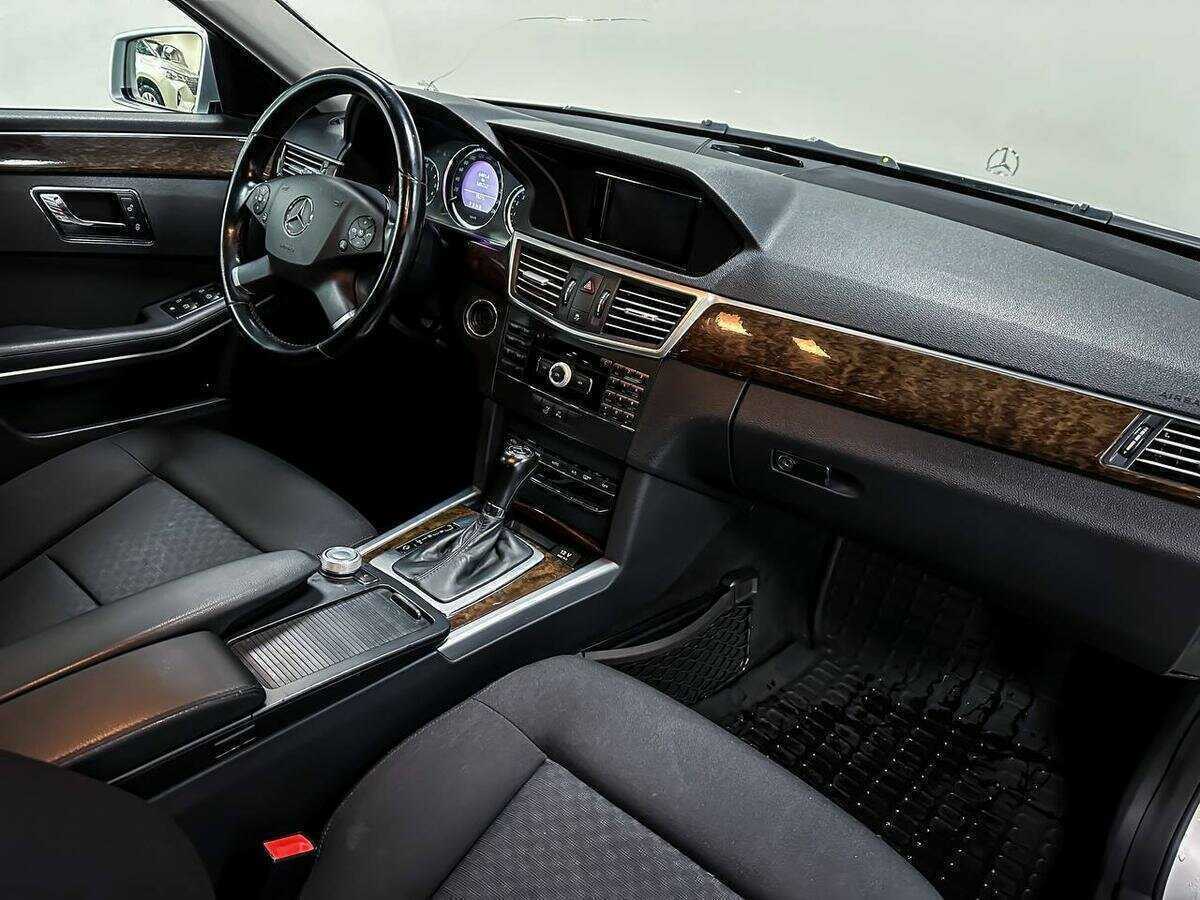 Mercedes-Benz E-Класс 200 5G-Tronic, 2010 Фото №11