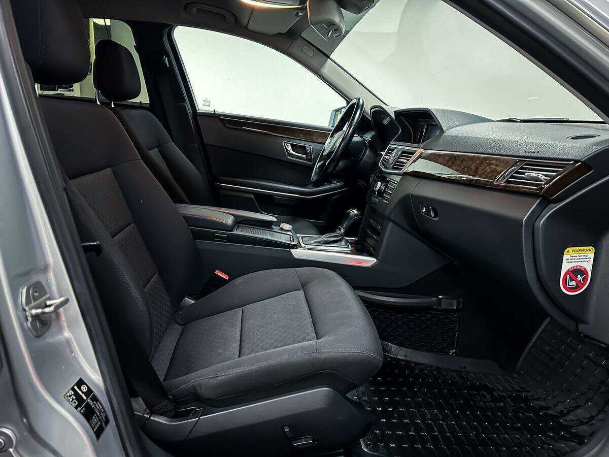 Mercedes-Benz E-Класс 200 5G-Tronic, 2010 Фото №12