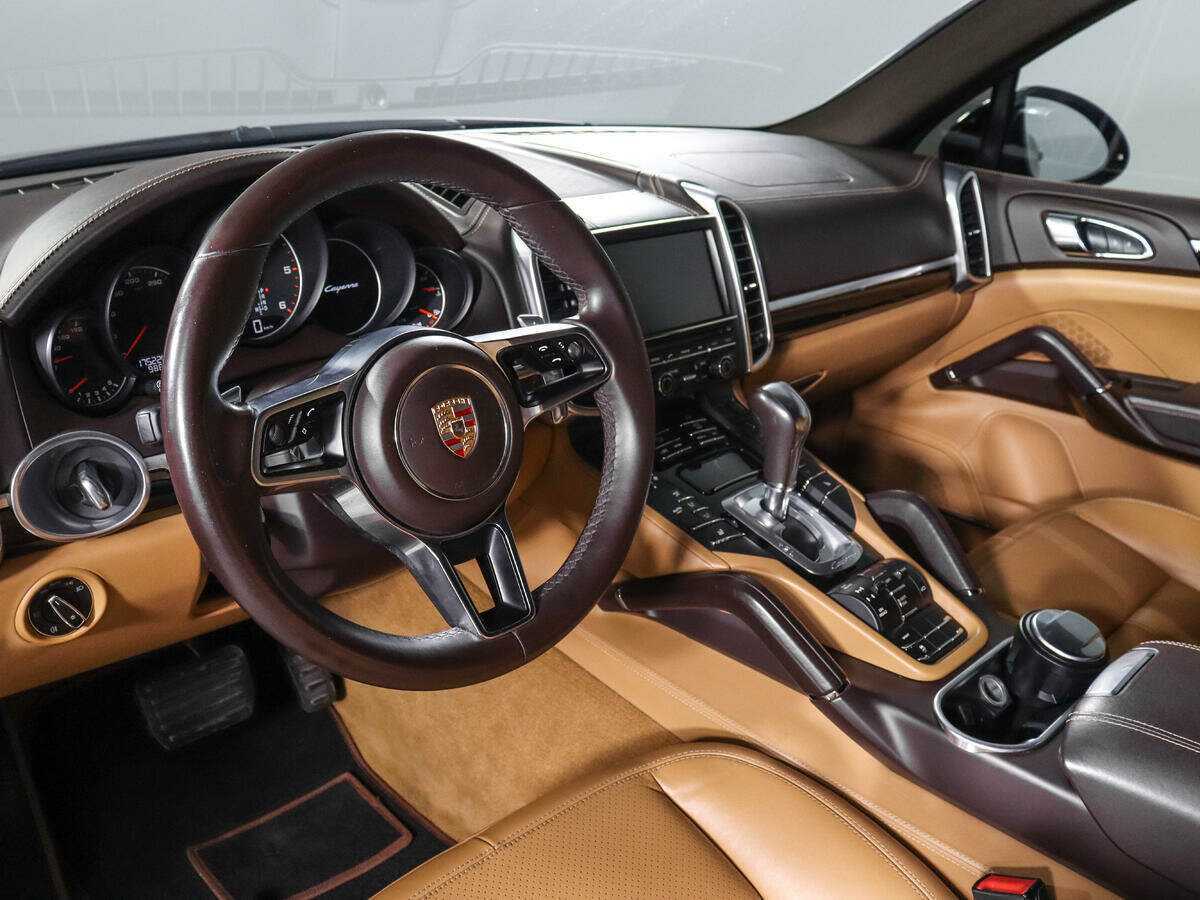 Porsche Cayenne Diesel, 2015 Фото №12