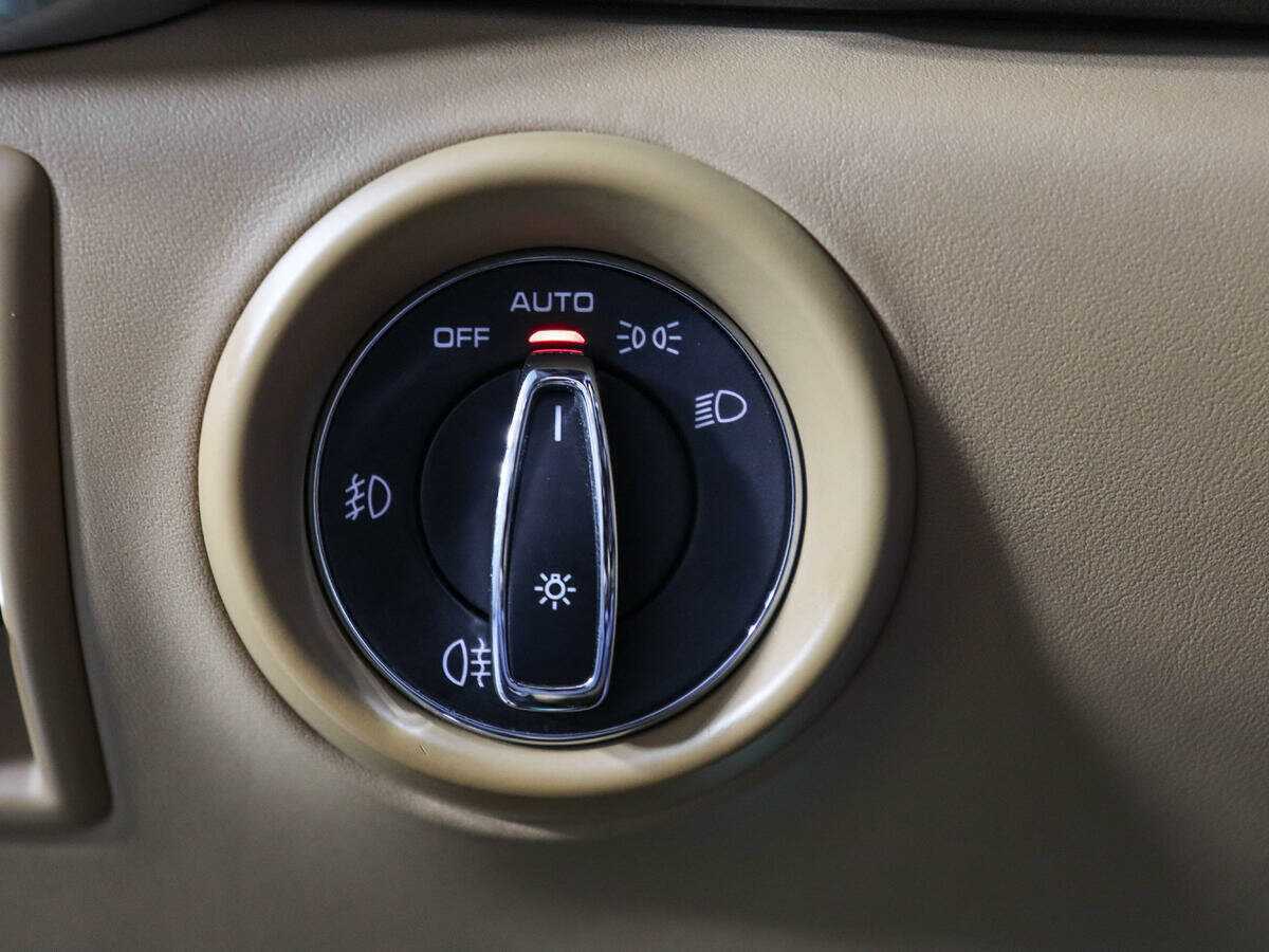 Porsche Cayenne Diesel, 2015 Фото №17