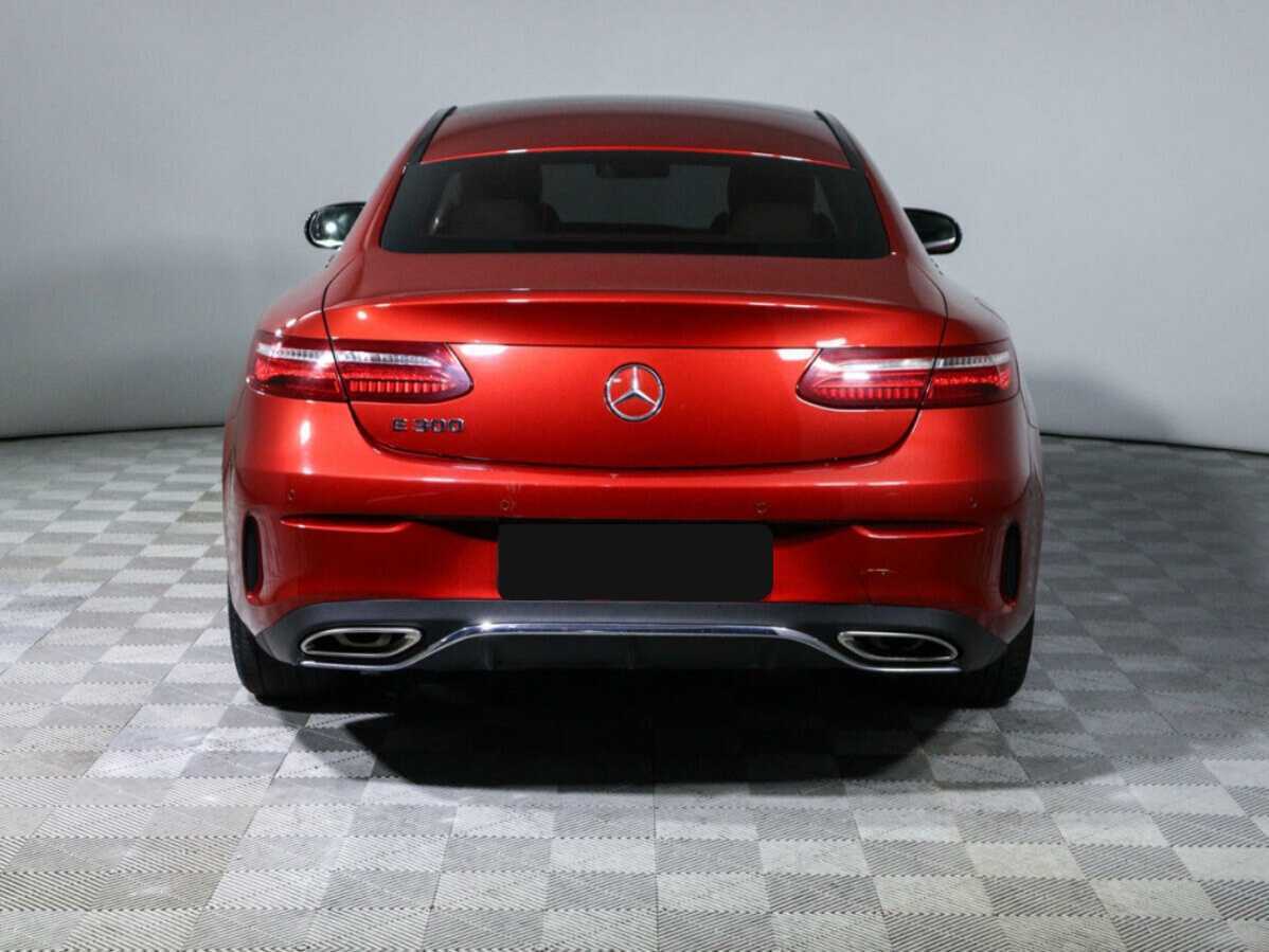 Mercedes-Benz E-Класс 300, 2018 - 118 255 км. | Фото №6