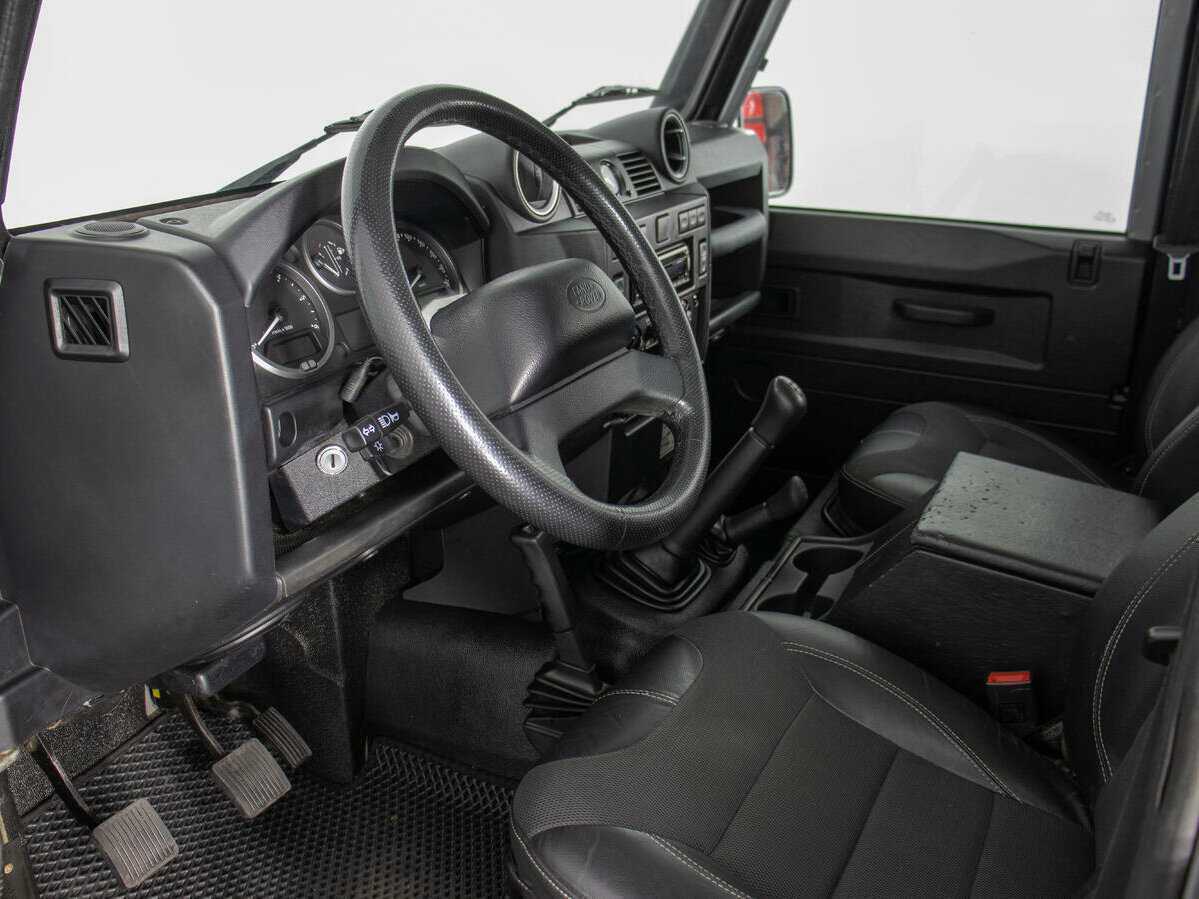 Land Rover Defender 110, 2013 Фото №11
