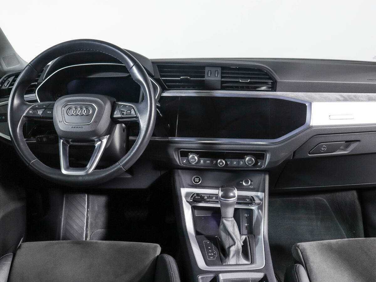 Audi Q3 Sportback 40 TFSI, 2020 Фото №11
